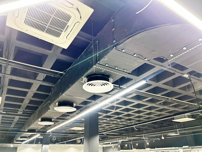 Кассетные кондиционеры с&nbsp;диффузорами в&nbsp;ТРЦ, Алматы